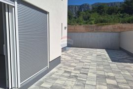 Crikvenica, Kostelj- kvalitetna novogradnja 54m2 sa 80m2 okućnice, Vinodolska Općina, Stan