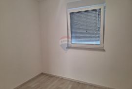 Crikvenica, Kostelj- kvalitetna novogradnja 54m2 sa 80m2 okućnice, Vinodolska Općina, Stan