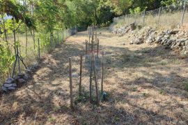 Baška - polj. zemljište, prekrasan pogled, pomoćni objekt, Baška, Terrain