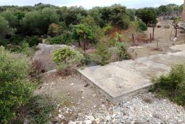 MALI LOŠINJ - ĆUNSKI - građevinski teren sa kućom + negrađevinski, Mali Lošinj, Terra