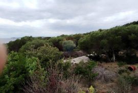 MALI LOŠINJ - ĆUNSKI - građevinski teren sa kućom + negrađevinski, Mali Lošinj, Terra