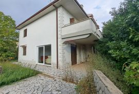 Opatija,Pobri,dvosoban stan 60 m2,terasa,najam, Opatija - Okolica, Kвартира