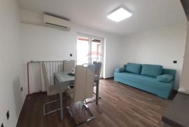 Pazin: Kompletno obnovljen stan u centru grada, Pazin, Appartment