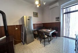 Istra, Pula, stan u centru, Pula, Apartamento