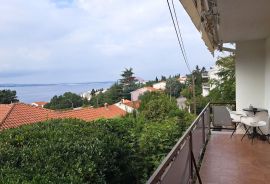 Crikvenica,Selce, Kuća s 3 apartmana i pogledom na more, Crikvenica, Σπίτι