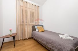 OPATIJA - Stan u prizemlju 129 m2 + okućnica 250 m2, Opatija, Wohnung