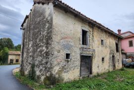 Istra, Buzet, Ročko polje - dvije samostojeće kamene kuće, Buzet, Famiglia