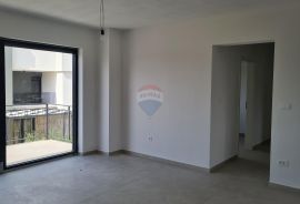 Poreč: Stan u modernoj novogradnji s krovnom terasom, Poreč, Apartamento