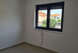 Poreč: Stan u modernoj novogradnji s krovnom terasom, Poreč, Apartamento