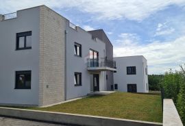 Poreč: Stan u modernoj novogradnji s krovnom terasom, Poreč, Flat