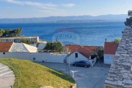 Kuća, Bol na Braču, 140 m2, s prekrasnim pogledom na more i Hvar, Bol, Дом