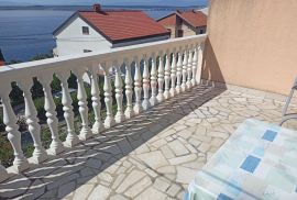 Dramalj, Crikvenica, prekrasna višestambena kuća na odličnoj lokaciji, Crikvenica, Casa