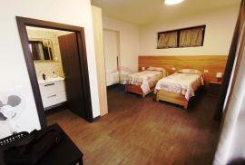 Kostrena, dugoročni najam za 6 radnika, režije uključene, parking, Kostrena, Flat