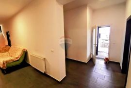 Kostrena, dugoročni najam za 6 radnika, režije uključene, parking, Kostrena, Flat