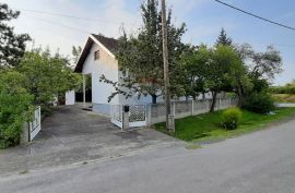 Lonjica, Imanje | Predivno odmah useljivo imanje s kućom i 2.9ha zemlje, Vrbovec, Maison