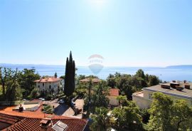 OPATIJA,LOVRAN- 2. RED DO MORA, stan 140 m2, balkon, parking, pogled na more, Lovran, Kвартира