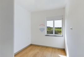 BANJOLE, luksuzni apartman na I.katu, pogled more, Medulin, Appartment