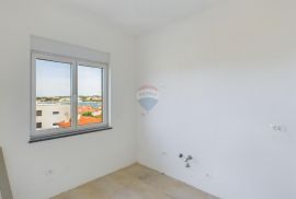 BANJOLE, luksuzni apartman na I.katu, pogled more, Medulin, Διαμέρισμα