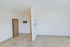 BANJOLE, luksuzni apartman na I.katu, pogled more, Medulin, Flat