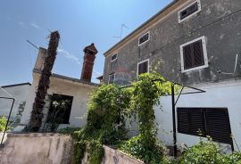 Istra, Vrsar - kuća u nizu za renovaciju, Vrsar, Famiglia