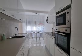 Opatija, Volosko, Stan 2S+DB, površine 68m2, novoadaptiran, Opatija, Appartement