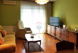 Zagreb, Trešnjevka, stan 81 m2, 2SS+DB sa lođom, Trešnjevka - Sjever, Apartamento