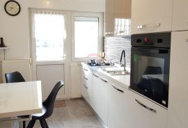 Zagreb, Trešnjevka, stan 81 m2, 2SS+DB sa lođom, Trešnjevka - Sjever, Apartamento