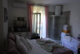 Apartmanska kuća u blizini Novigrada, Novigrad, Maison