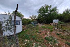 OTOK KRK,GARICA-poljoprivredno zemljište sa maslinama, Vrbnik, Terrain