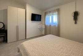 Istra, Poreč - okolica, stan s dvije spavaće sobe i pogledom na more, Tar-Vabriga, Apartamento