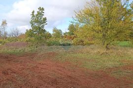 Istra, Žminj, Građevinsko zemljište na lijepoj lokaciji, površine 1171m2, Žminj, Land