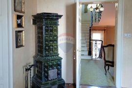 Opatija, dvoetažni stan u austrougarskoj villi, Opatija, Appartement