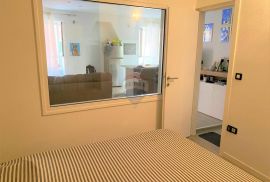 Rovinj, Carera, prekrasni novouređeni stan na prvom katu - 38m2, Rovinj, Flat