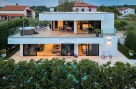 Istra,Lovrečica,okolica-Moderrna dizajnerska vila, Umag, Haus