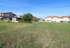 POREČ, okolica- zemljište pred urbanizacijom, Poreč, Terrain