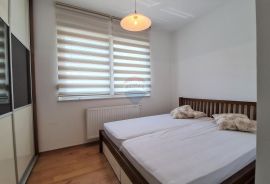 Zagreb, Dubrava, tri etažirana stana u kući, Donja Dubrava, Apartamento