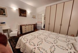 Opatija -  stan 90 m2 s parkingom u vili do mora, Opatija, Appartment