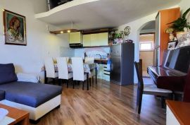 Istra, Umag, stan na atraktivnoj lokaciji, Umag, Appartement