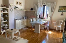 Otok Krk,Malinska, 2S+DB, 45 m2, pogled na more!, Malinska-Dubašnica, Appartement