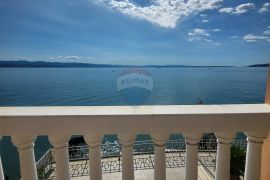 Ičići. Opatija, predivan stan. 1. red do mora, Opatija - Okolica, Appartment