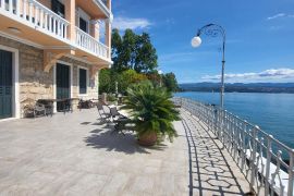 Ičići. Opatija, predivan stan. 1. red do mora, Opatija - Okolica, Appartment