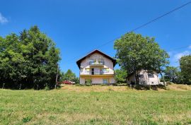 Vrbovsko, Dokmanovići - kuća sa prostranom okućnicom i predivnim otvorenim pogledom, Vrbovsko, House