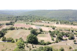 Istra, Kanfanar - okolica pravilna građevinsko poljoprivredna parcela, Kanfanar, Arazi