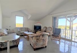 Istra,Umag,Apartmanska kuća, Umag, بيت