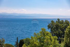 OPATIJA- 3S+DB stan s balkonom i parkingom, 100 m od mora, Opatija, Apartamento