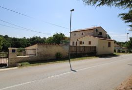 Autohtona istarska vila u blizini Kanfanara, Kanfanar, House