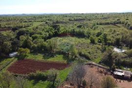 Istra, Poreč - Građevinsko zemljište u okolici grada Poreča, Višnjan, Land