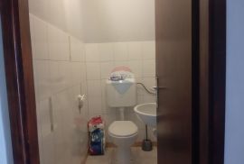 Crikvenica - stan s velikom terasom i pogledom na more, Crikvenica, Apartamento