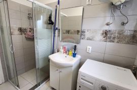 Ogulin, centar - stan 2 SB + DB sa okućnicom, Ogulin, Apartamento