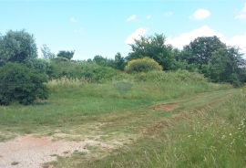 Umag - Lovrečica, atraktivan teren blizu plaže, Umag, Terreno